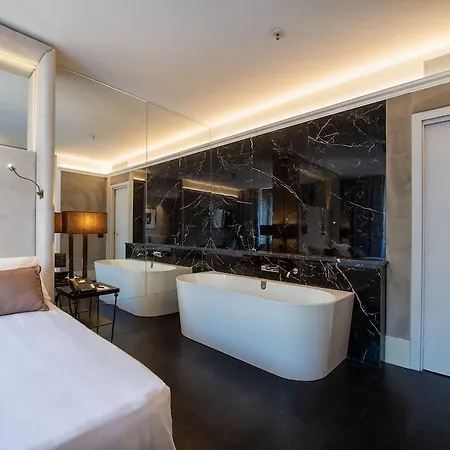 Hotel Sina Bernini Bristol, Autograph Collection