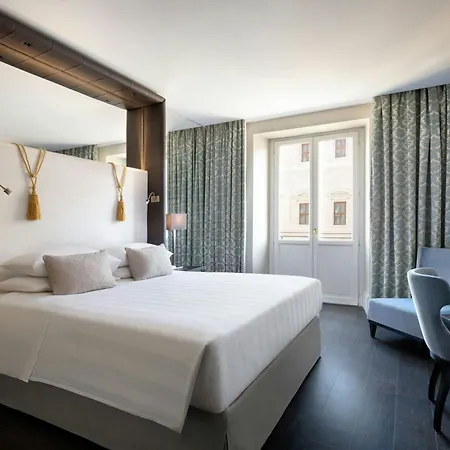 Sina Bernini Bristol, Autograph Collection Hotel 5*