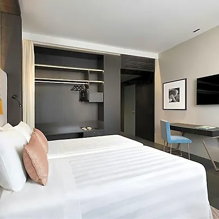 Hotel Sina Bernini Bristol, Autograph Collection 5*