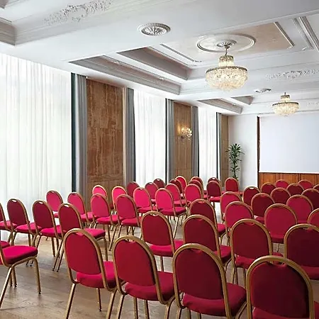 Hotel Sina Bernini Bristol, Autograph Collection 5*
