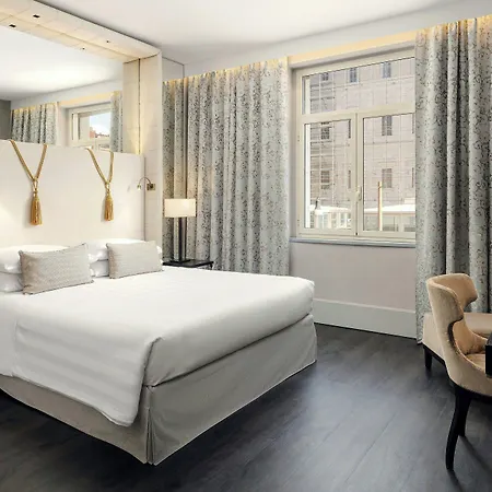Hotel Sina Bernini Bristol, Autograph Collection