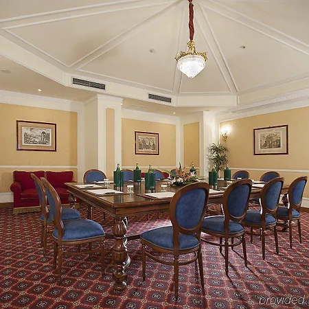 Hotel Sina Bernini Bristol, Autograph Collection Rome