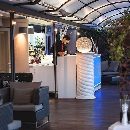 Sina Bernini Bristol, Autograph Collection Hotel
