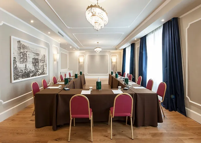 Hotel Sina Bernini Bristol, Autograph Collection