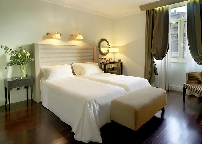 Sina Bernini Bristol, Autograph Collection