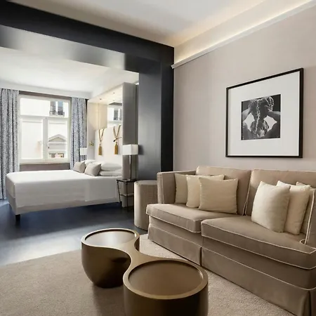 Sina Bernini Bristol, Autograph Collection ホテル