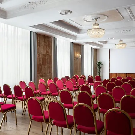 Sina Bernini Bristol, Autograph Collection ホテル 5*