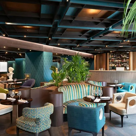 Sina Bernini Bristol, Autograph Collection