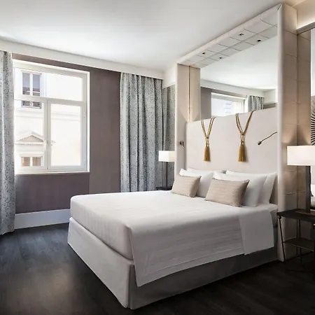 Sina Bernini Bristol, Autograph Collection ホテル